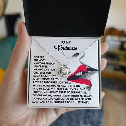 Soulmate - Lift Me Up - Love Knot Necklace